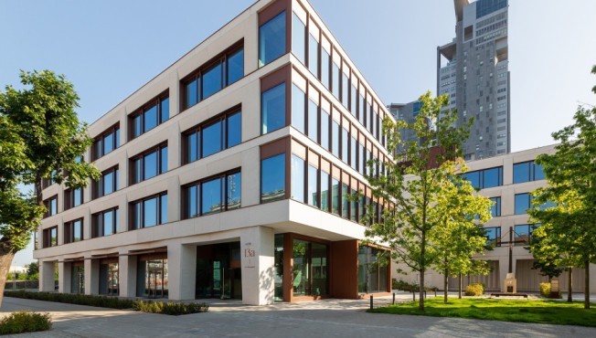 Butikowy coworking z widokiem na nadmorską część Gdyni